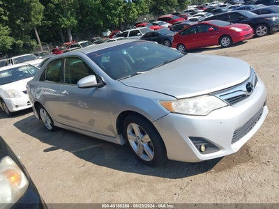 TOYOTA CAMRY 2013