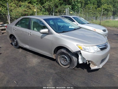 TOYOTA CAMRY 2013