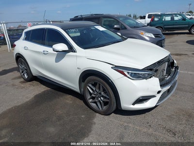 INFINITI QX30 2019