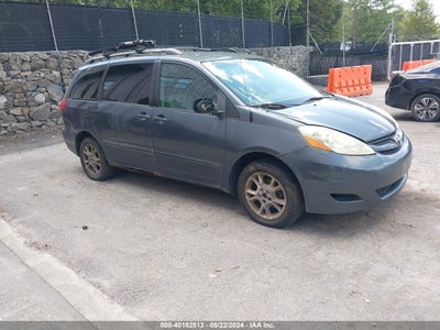 TOYOTA SIENNA 2006