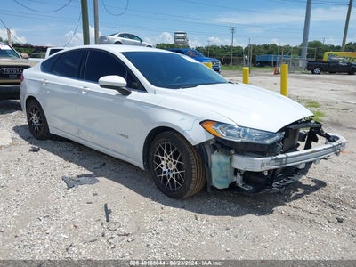 FORD FUSION HYBRID 2019