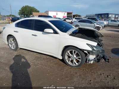 NISSAN MAXIMA 2012