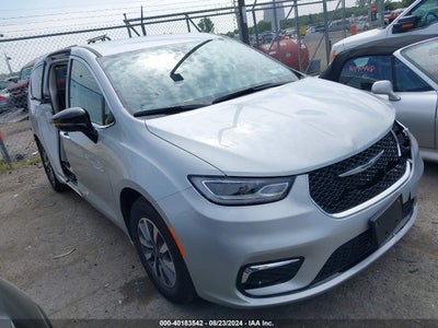 CHRYSLER PACIFICA HYBRID 2024