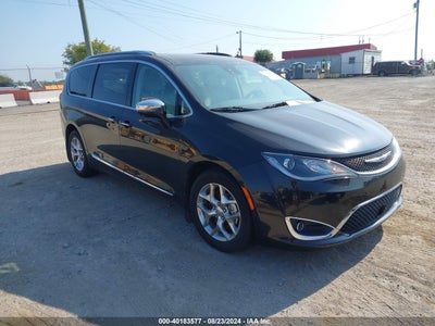 CHRYSLER PACIFICA 2018