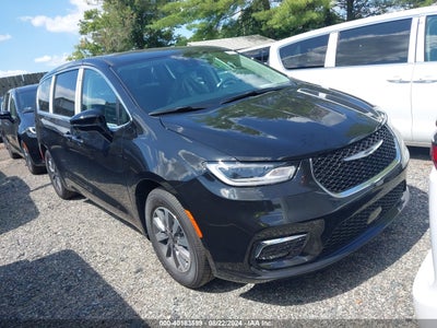 CHRYSLER PACIFICA HYBRID 2024