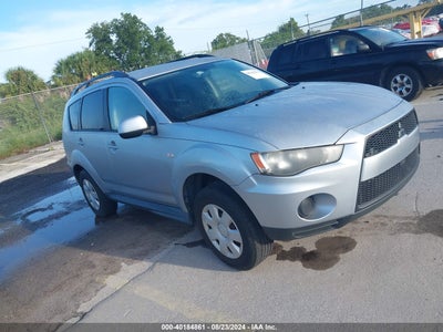 MITSUBISHI OUTLANDER 2011
