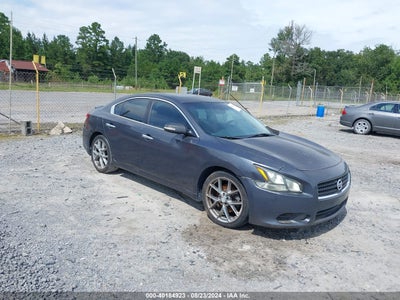 NISSAN MAXIMA 2011