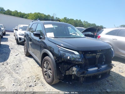 NISSAN PATHFINDER 2024