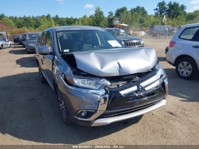MITSUBISHI OUTLANDER 2016