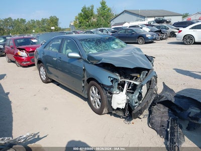 TOYOTA CAMRY 2011