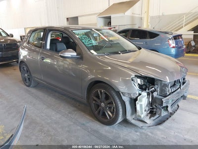 VOLKSWAGEN GOLF 2012