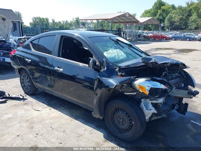 NISSAN VERSA 2013