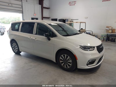 CHRYSLER PACIFICA HYBRID 2024