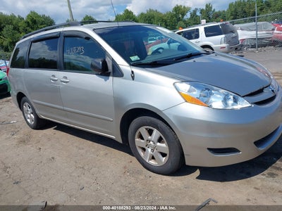 TOYOTA SIENNA 2008