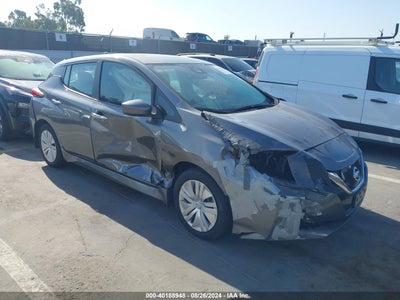 NISSAN LEAF 2022