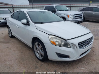VOLVO S60 2012