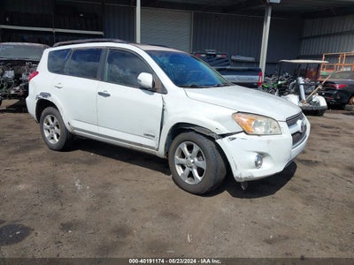 TOYOTA RAV4 2010