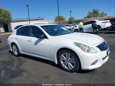 INFINITI JOURNEY 2013