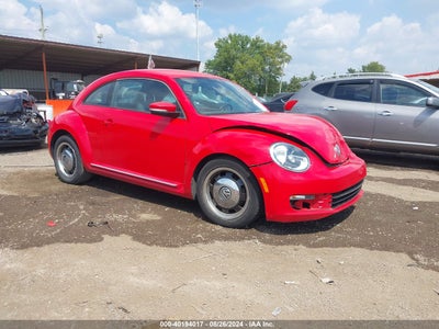 VOLKSWAGEN BEETLE 2012
