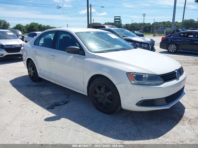 VOLKSWAGEN JETTA 2014