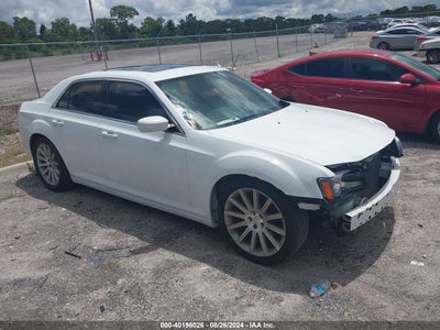 CHRYSLER 300 2012