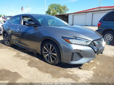 NISSAN MAXIMA 2022