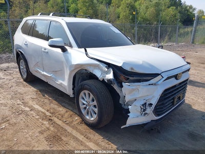 TOYOTA GRAND HIGHLANDER 2024