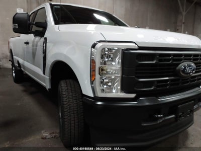 FORD F-250 2024