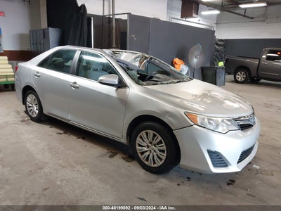 TOYOTA CAMRY 2012
