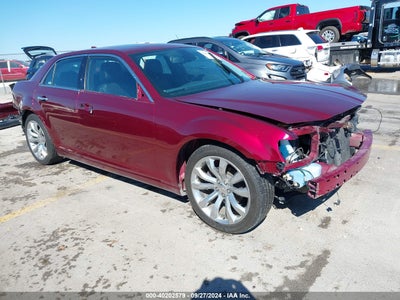 CHRYSLER 300 2019
