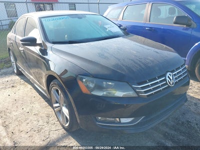 VOLKSWAGEN PASSAT 2015