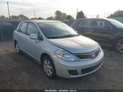 NISSAN VERSA 2010