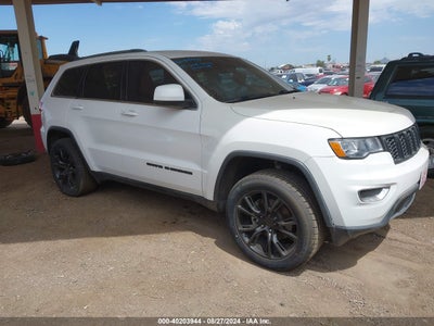 JEEP GRAND CHEROKEE 2017