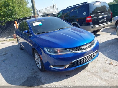 CHRYSLER 200 2015