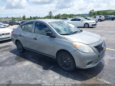 NISSAN VERSA 2014