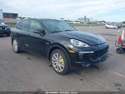 PORSCHE CAYENNE E-HYBRID 2015