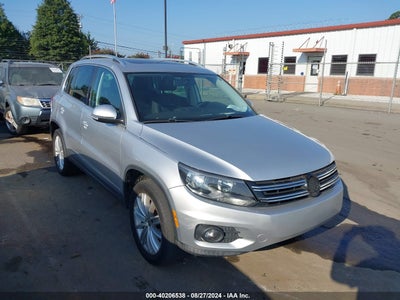 VOLKSWAGEN TIGUAN 2012
