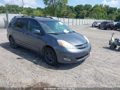 TOYOTA SIENNA 2006