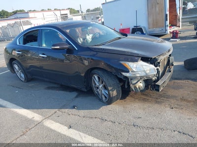 NISSAN MAXIMA 2011