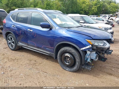 NISSAN ROGUE 2017