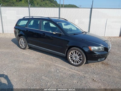 VOLVO V50 2005