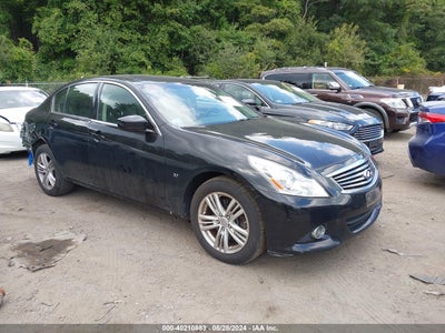 INFINITI Q40 2015