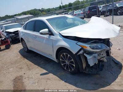 TOYOTA AVALON HYBRID 2017