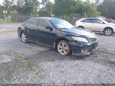 TOYOTA CAMRY 2011