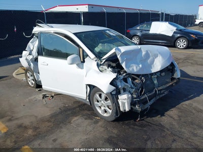 NISSAN VERSA 2012