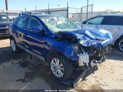 NISSAN ROGUE SPORT 2017