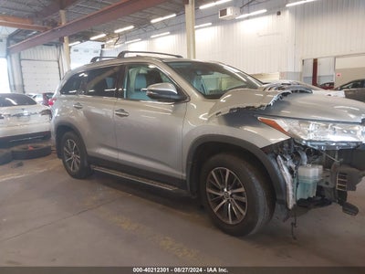 TOYOTA HIGHLANDER 2019