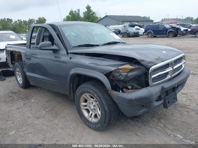 DODGE DAKOTA 2004