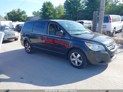 VOLKSWAGEN ROUTAN 2011