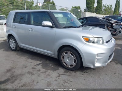 SCION XB 2013